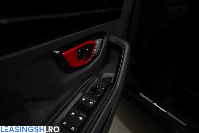 Lamborghini Urus din 2025 cu 19.800 km - oferta LAM199977 - foto 6