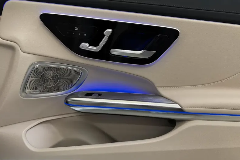 Mercedes-Benz CLE 220 (Clasa CLE) din 2024 cu 25.793 km - oferta MER199981 - foto 17