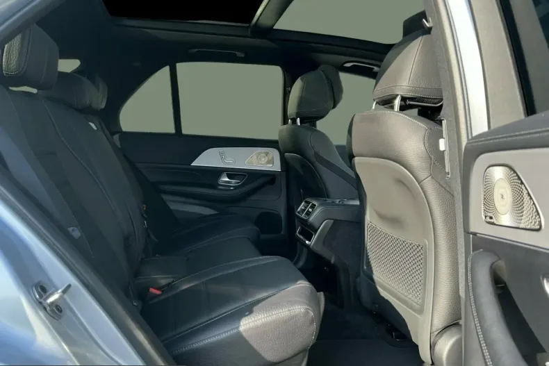 Mercedes-Benz GLE 300 (Clasa GLE) din 2025 cu 31.045 km - oferta MER199982 - foto 10