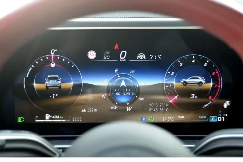 Mercedes-Benz GLE 450 (Clasa GLE) din 2024 cu 44.153 km - oferta MER199984 - foto 17