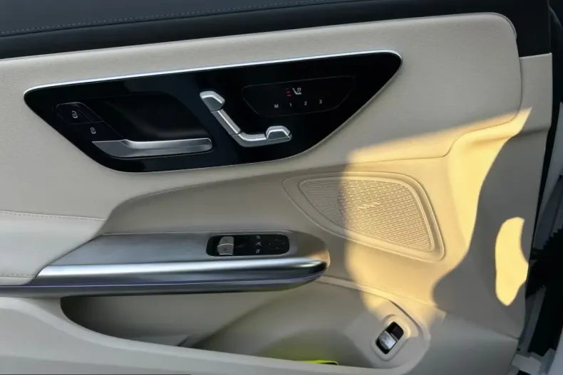 Mercedes-Benz CLE 180 (Clasa CLE) din 2025 cu 2.720 km - oferta MER199987 - foto 14