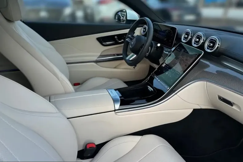 Mercedes-Benz CLE 180 (Clasa CLE) din 2025 cu 2.720 km - oferta MER199987 - foto 17