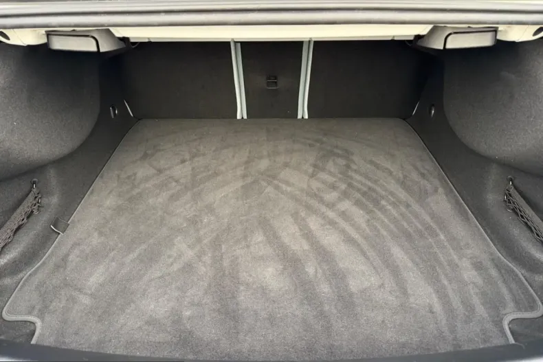 Mercedes-Benz CLA 180 (Clasa CLA) din 2024 cu 8.500 km - oferta MER199991 - foto 11