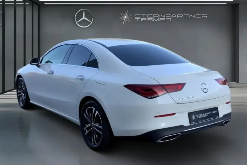 Mercedes-Benz CLA 200 (Clasa CLA) din 2023 cu 41.267 km - oferta MER199995 - foto 2