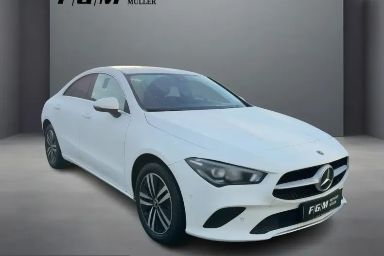 Mercedes-Benz CLA 250 (Clasa CLA) din 2021 cu 46.229 km - oferta MER199997 - foto 1