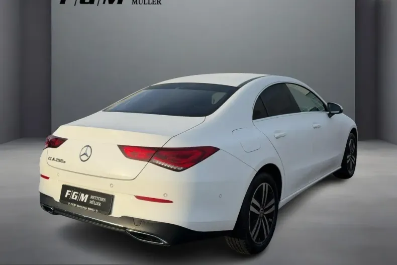 Mercedes-Benz CLA 250 (Clasa CLA) din 2021 cu 46.229 km - oferta MER199997 - foto 5