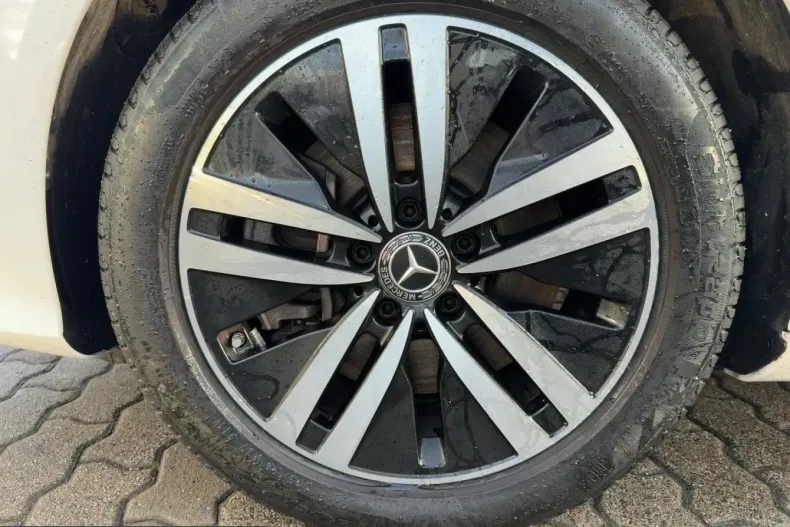 Mercedes-Benz CLA 250 (Clasa CLA) din 2021 cu 46.229 km - oferta MER199997 - foto 12