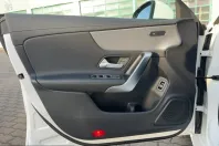 Mercedes-Benz CLA 250 (Clasa CLA) din 2021 cu 46.229 km - oferta MER199997 - foto 14