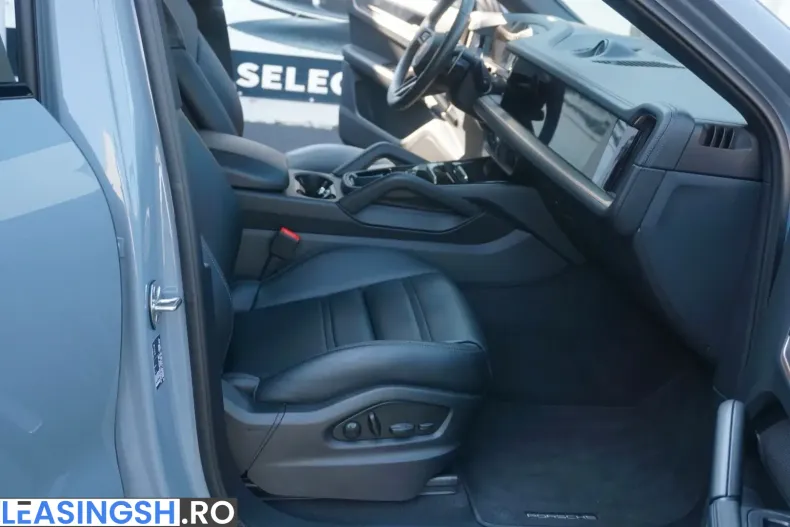 Porsche Cayenne din 2024 cu 38.950 km - oferta POR200000 - foto 16