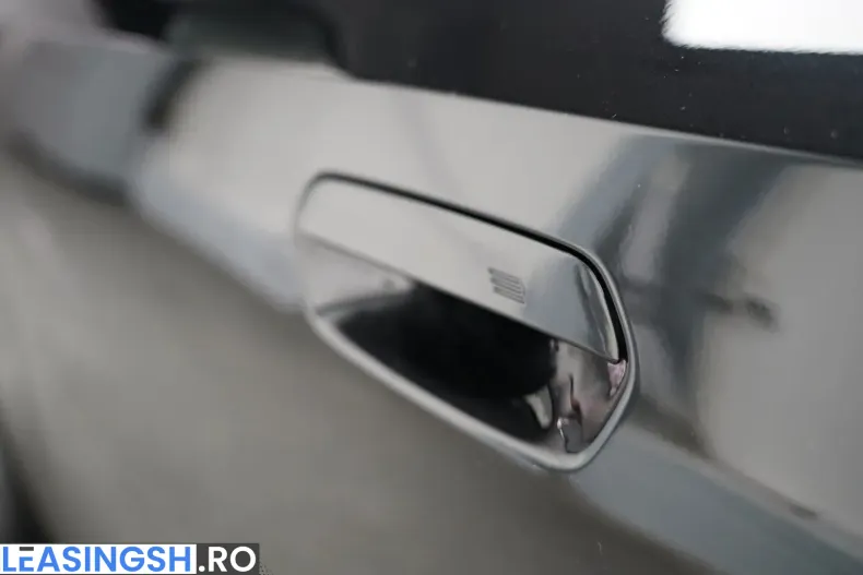 BMW 520 (Seria 5) din 2025 cu 26.300 km - oferta BMW200001 - foto 12