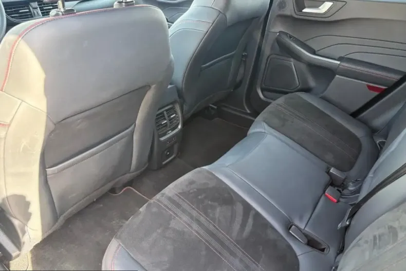 Ford Kuga din 2025 cu 17.381 km - oferta FOR200008 - foto 14