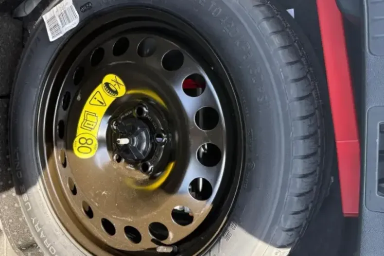 Ford Kuga din 2025 cu 17.381 km - oferta FOR200008 - foto 16