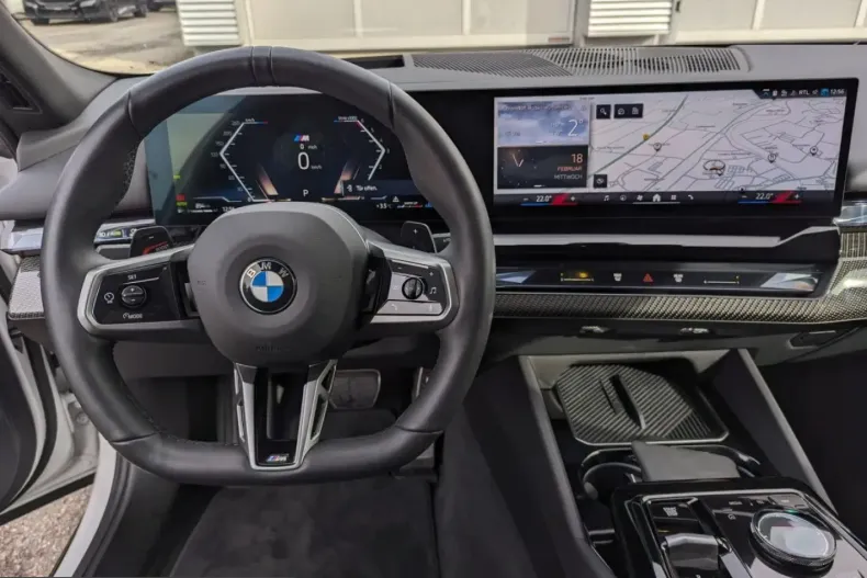 BMW 520 (Seria 5) din 2025 cu 24.987 km - oferta BMW200009 - foto 14