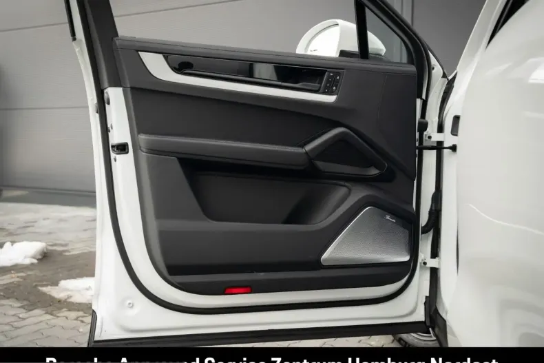 Porsche Cayenne din 2024 cu 33.053 km - oferta POR200010 - foto 24