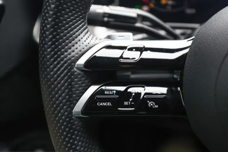 Mercedes-Benz CLE 200 (Clasa CLE) din 2024 cu 9.072 km - oferta MER200012 - foto 19