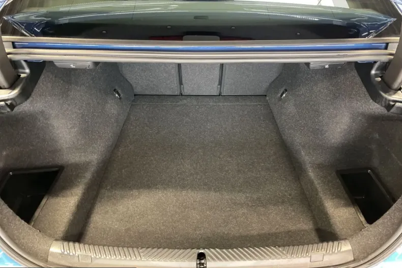 BMW 520 (Seria 5) din 2024 cu 24.805 km - oferta BMW200014 - foto 12