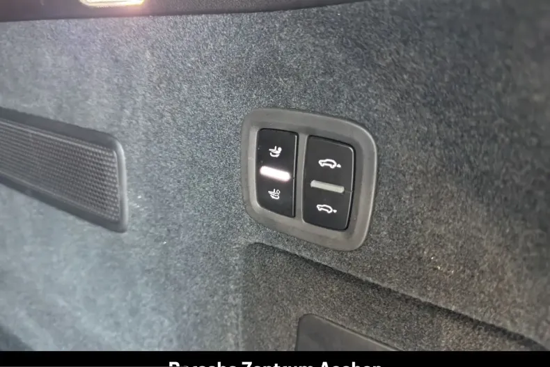 Porsche Cayenne din 2024 cu 23.977 km - oferta POR200015 - foto 28