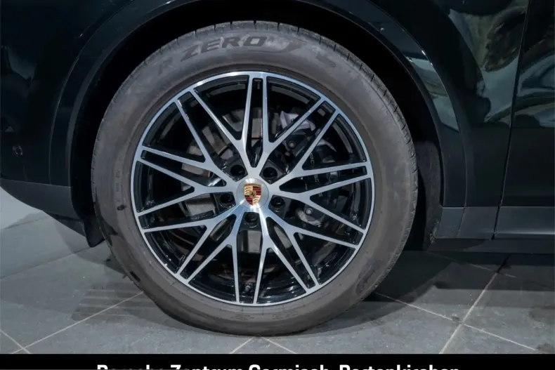 Porsche Cayenne din 2024 cu 19.099 km - oferta POR200016 - foto 6