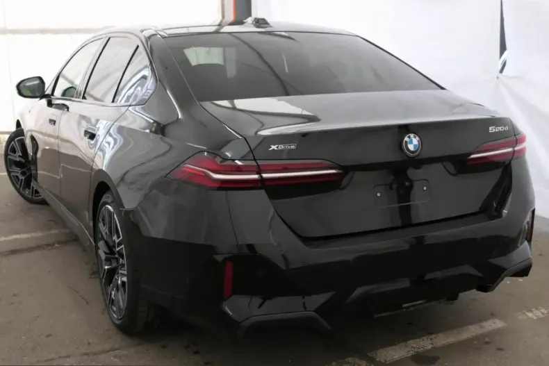 BMW 520 (Seria 5) din 2025 cu 24.841 km - oferta BMW200021 - foto 2