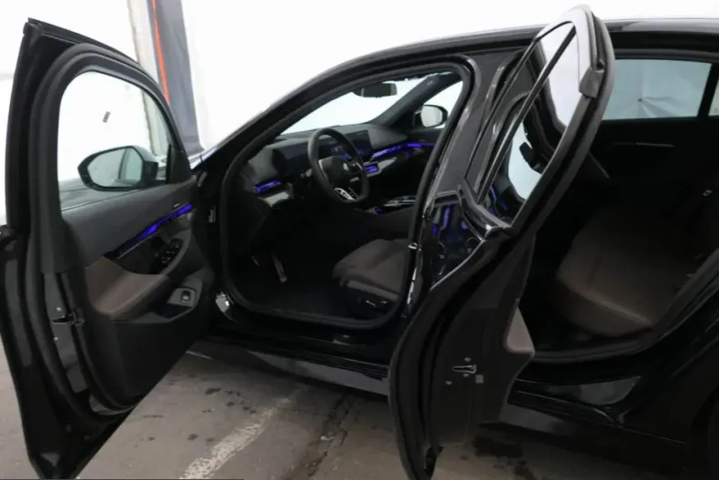 BMW 520 (Seria 5) din 2025 cu 24.841 km - oferta BMW200021 - foto 6