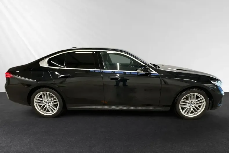 BMW 520 (Seria 5) din 2024 cu 20.800 km - oferta BMW200025 - foto 5