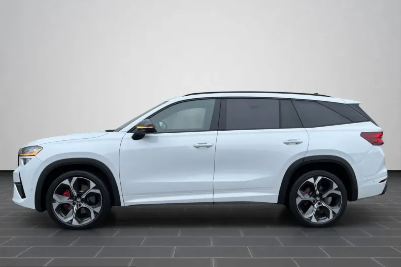 Skoda Kodiaq din 2025 cu 6.700 km - oferta SKO200026 - foto 3