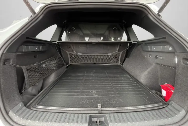 Skoda Kodiaq din 2025 cu 6.700 km - oferta SKO200026 - foto 13