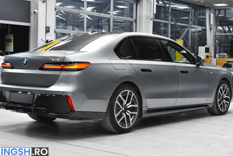 BMW 750 (Seria 7) din 2025 cu 31.170 km - oferta BMW200027 - foto 7