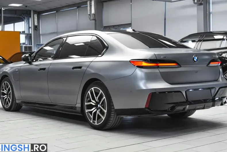 BMW 750 (Seria 7) din 2025 cu 31.170 km - oferta BMW200027 - foto 8