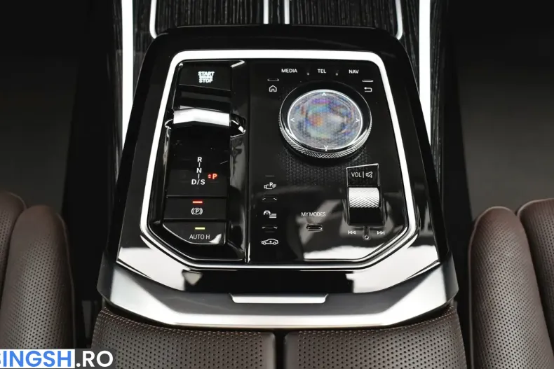 BMW 750 (Seria 7) din 2025 cu 31.170 km - oferta BMW200027 - foto 16