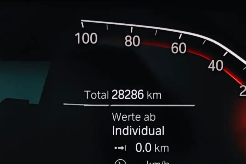 BMW 218i (Seria 2) din 2024 cu 28.500 km - oferta BMW200030 - foto 14