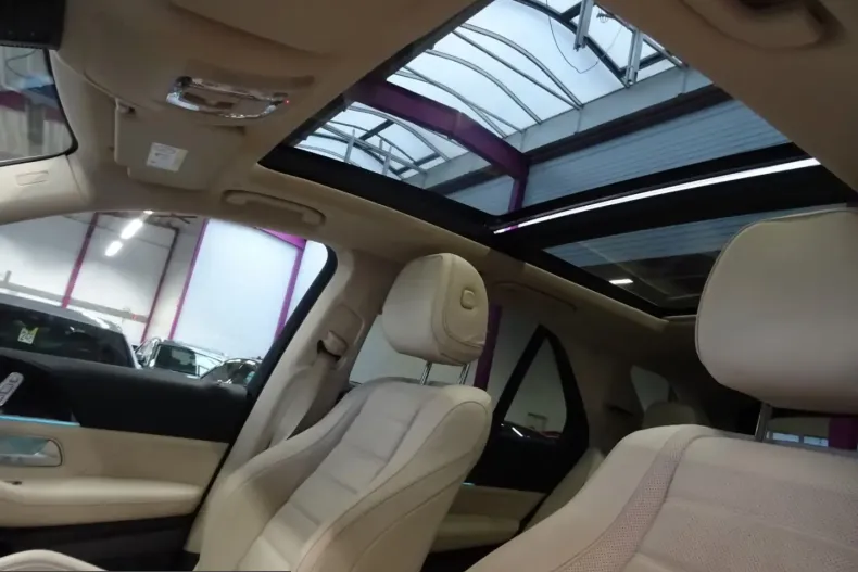 Mercedes-Benz GLE 400 (Clasa GLE) din 2023 cu 100.000 km - oferta MER200034 - foto 8