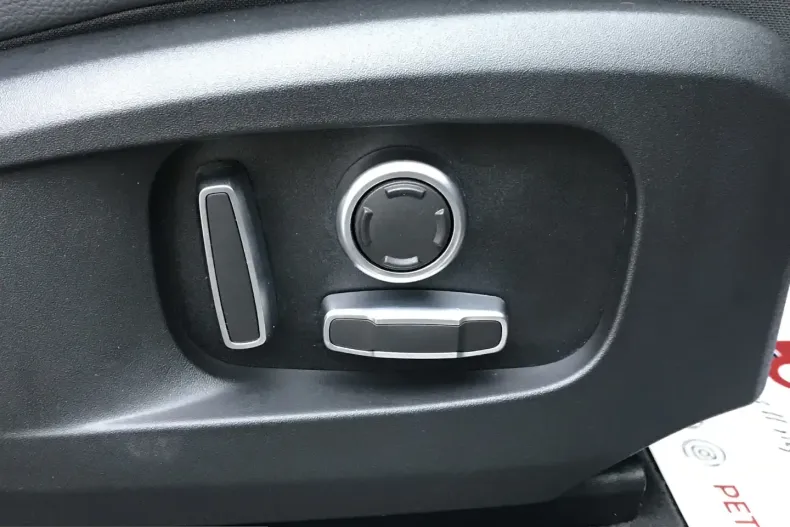 Jaguar F-Pace din 2022 cu 62.975 km - oferta JAG200036 - foto 32