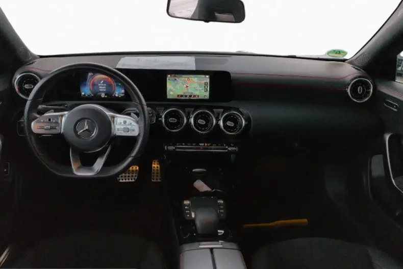 Mercedes-Benz CLA 250 (Clasa CLA) din 2022 cu 70.000 km - oferta MER200039 - foto 9