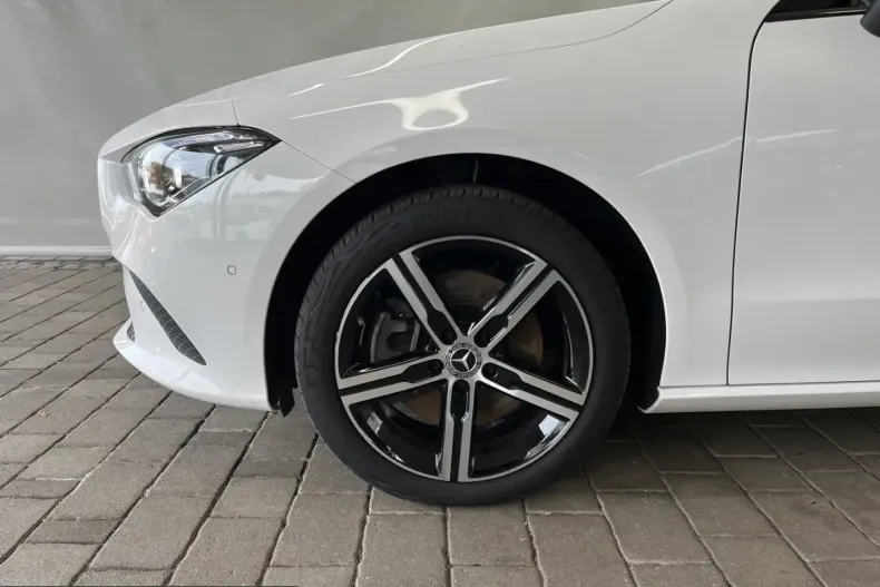 Mercedes-Benz CLA 250 (Clasa CLA) din 2022 cu 43.844 km - oferta MER200040 - foto 4