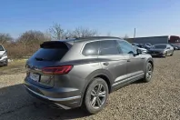 Volkswagen Touareg din 2022 cu 101.830 km - oferta VOL200043 - foto 3