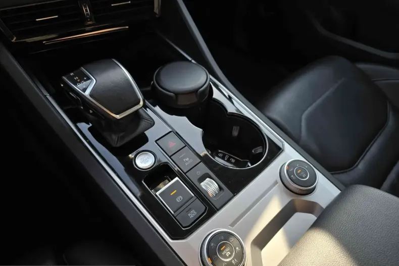 Volkswagen Touareg din 2022 cu 101.830 km - oferta VOL200043 - foto 14