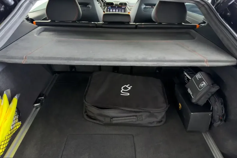 Lamborghini Urus din 2025 cu 4.983 km - oferta LAM200052 - foto 41