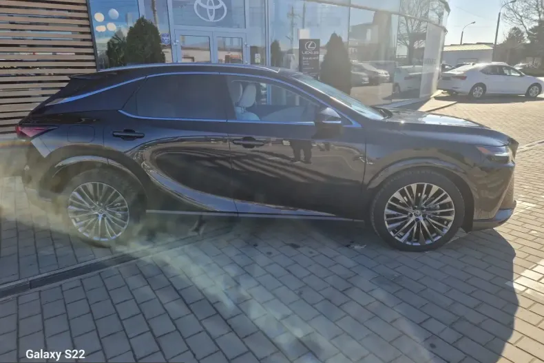 Lexus RX 450h+ din 2025 cu 6.591 km - oferta LEX200058 - foto 9