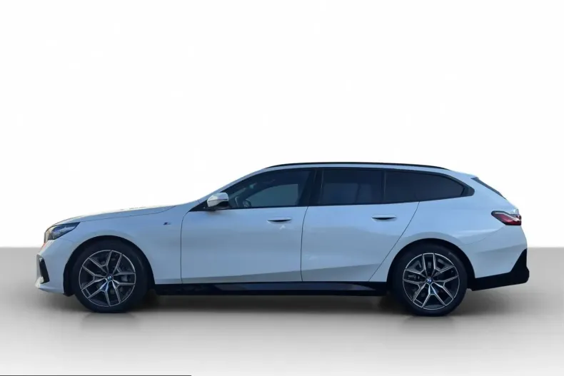 BMW 540 (Seria 5) din 2025 cu 15.750 km - oferta BMW200059 - foto 2