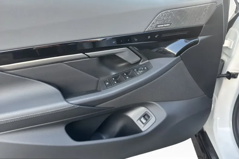 BMW 540 (Seria 5) din 2025 cu 15.750 km - oferta BMW200059 - foto 11