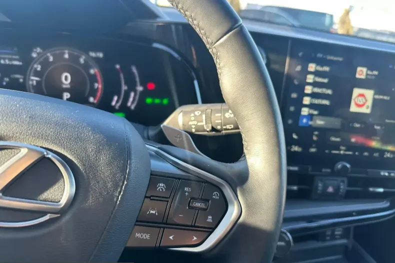 Lexus NX 350h din 2024 cu 34.828 km - oferta LEX200060 - foto 13