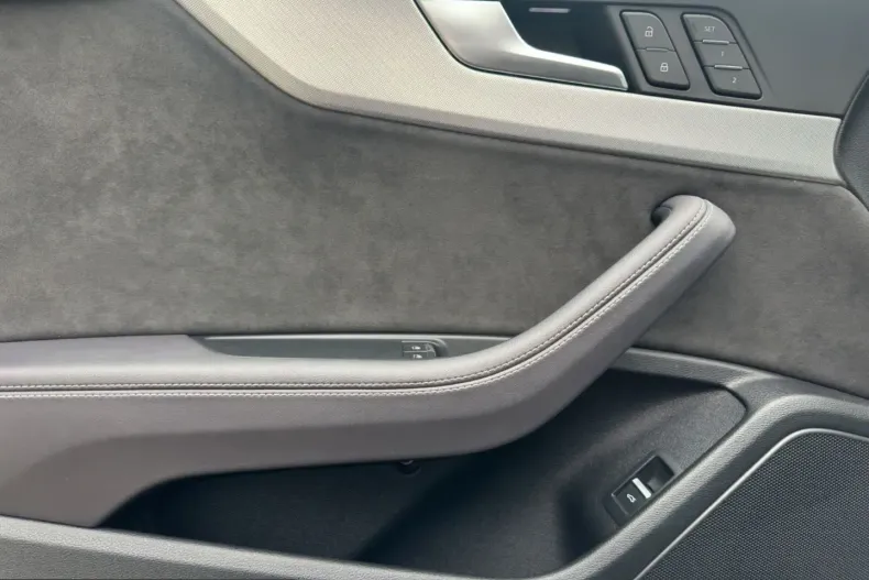 Audi Audi A5 din 2021 cu 65.421 km - oferta AUD200065 - foto 10