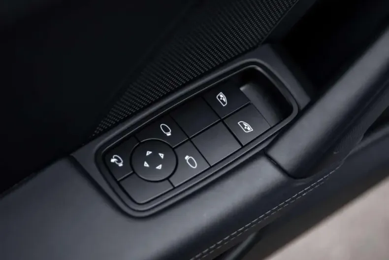 Porsche 992 din 2024 cu 20.240 km - oferta POR200066 - foto 32