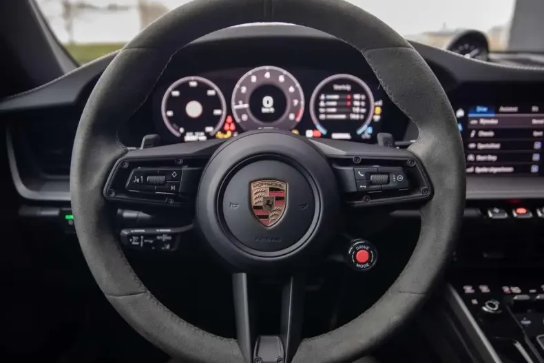 Porsche 992 din 2024 cu 20.240 km - oferta POR200066 - foto 38