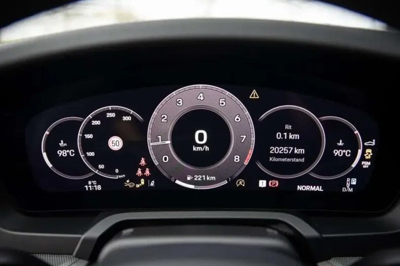 Porsche 992 din 2024 cu 20.240 km - oferta POR200066 - foto 39