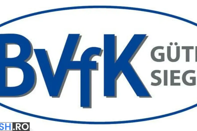 Mercedes-Benz AMG GT (Clasa GT) din 2023 cu 8.100 km - oferta MER200068 - foto 20