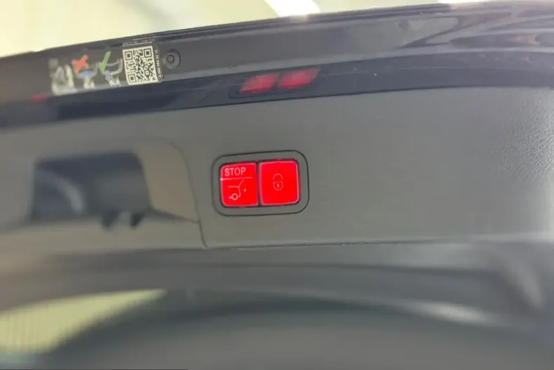 Mercedes-Benz GLS 63 (Clasa GLS) din 2022 cu 63.395 km - oferta MER200070 - foto 39