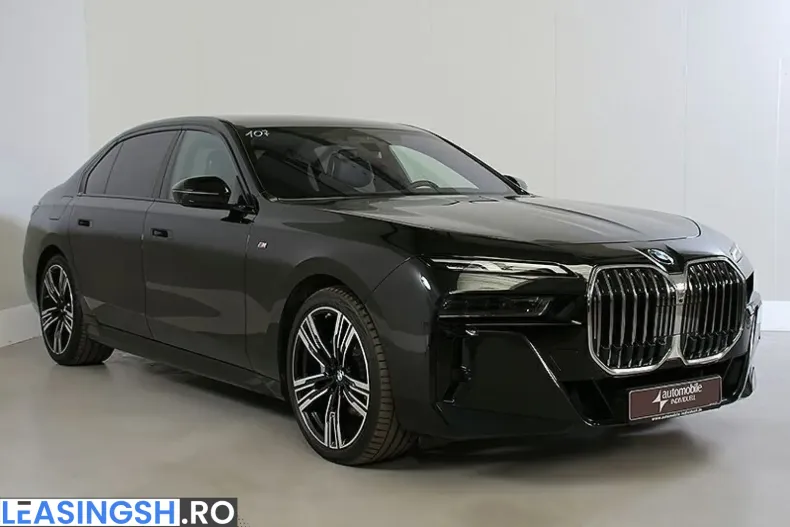 BMW 740 (Seria 7) din 2025 cu 5.900 km - oferta BMW200071 - foto 2