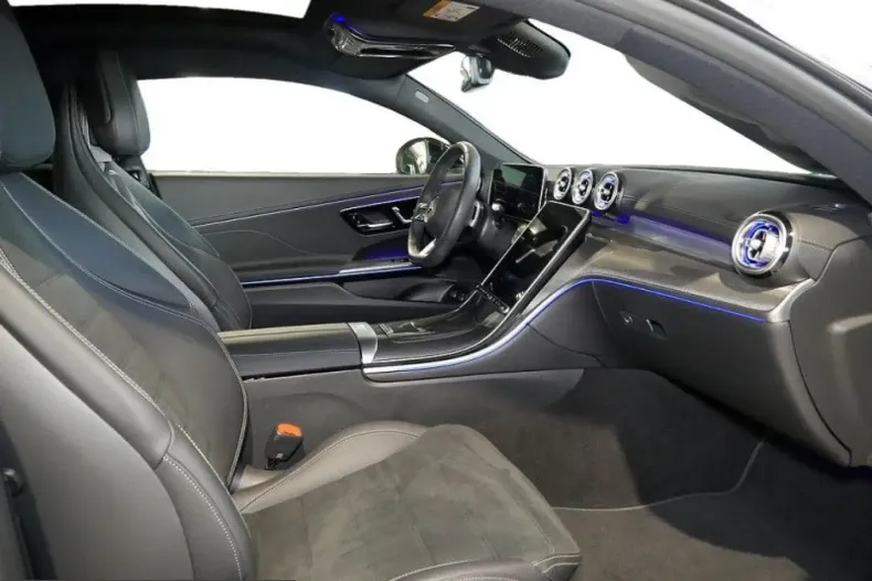 Mercedes-Benz CLE 300 (Clasa CLE) din 2024 cu 15.735 km - oferta MER200077 - foto 6